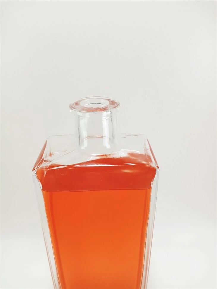Square 500ml Vodka Gin Rum Whiskey Glass Bottle